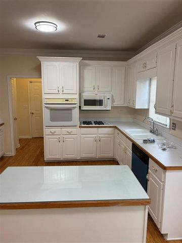 220 Cross Creek Drive, Lilburn, GA 30047
