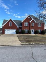 220 Cross Creek Drive, Lilburn, GA 30047