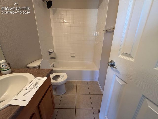 3429 Kingfisher Nest Grove, Colorado Springs, CO 80916