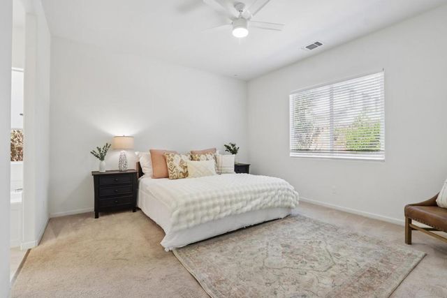 2140 Garnet Way, Hollister, CA 95023