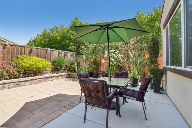 2140 Garnet Way, Hollister, CA 95023