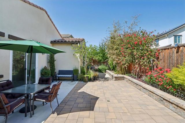 2140 Garnet Way, Hollister, CA 95023