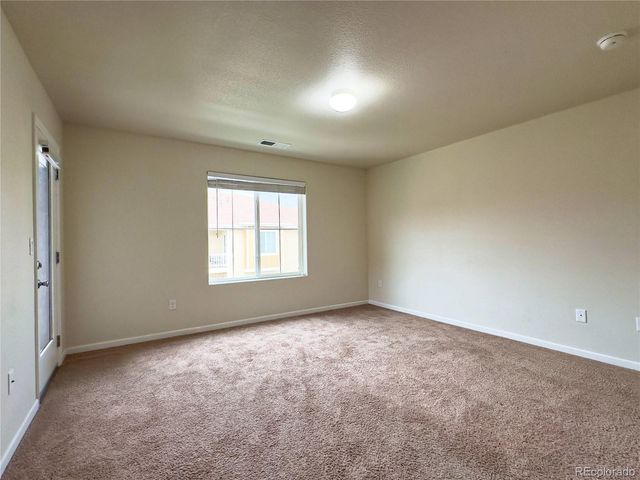 1578 Sepia Avenue, Longmont, CO 80501