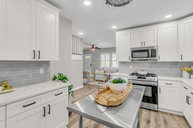 1187 Marquis Road, North Charleston, SC 29405