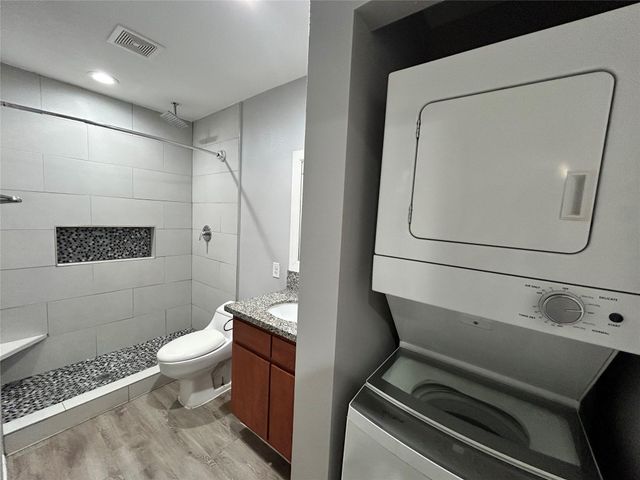 2807 Beauchamp Street 6, Houston, TX 77009