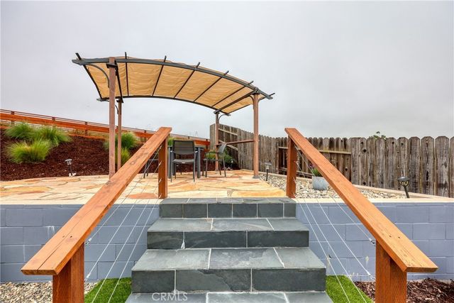 3530 Lakeside Village, Paso Robles, CA 93446