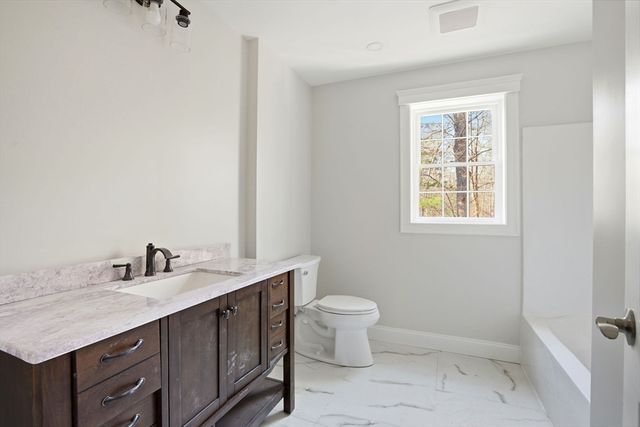 95 Stony Brook Lane, Norwell, MA 02061