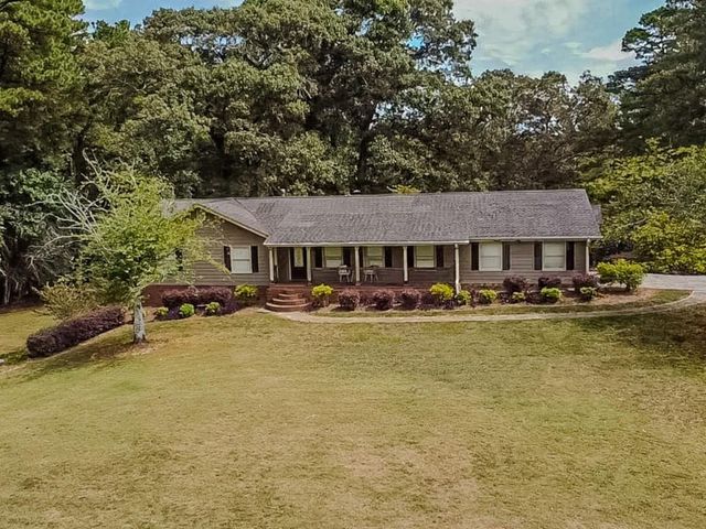1152 Harbins Road, Dacula, GA 30019