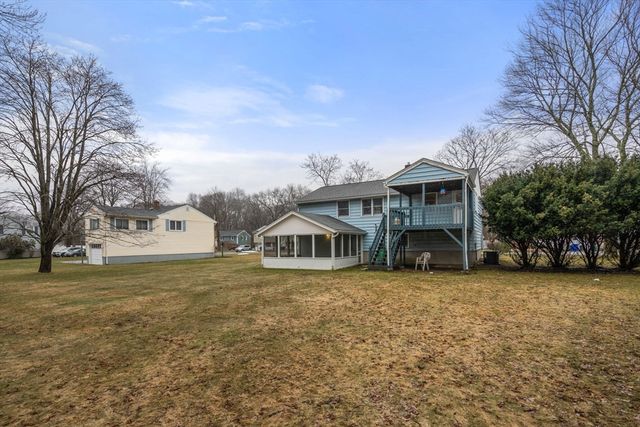 6 Nancy Cir, Maynard, MA 01754