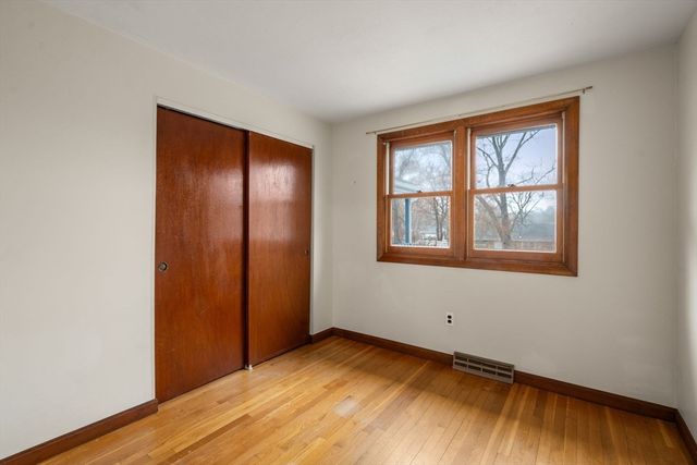 6 Nancy Cir, Maynard, MA 01754