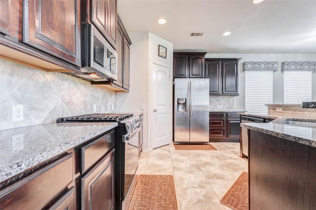 2718 Ginger Cove Lane, Pearland, TX 77584