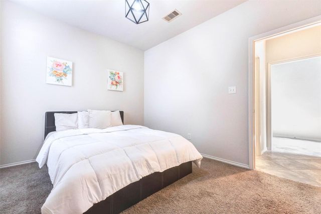 2718 Ginger Cove Lane, Pearland, TX 77584