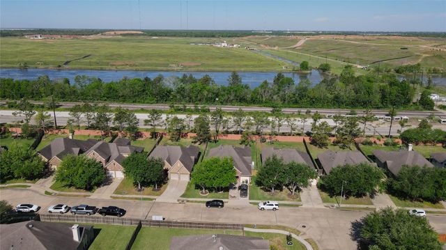 2718 Ginger Cove Lane, Pearland, TX 77584