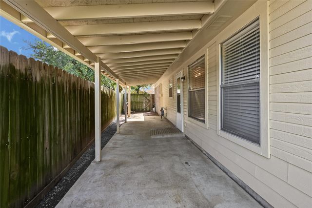 18210 Westlock Street, Tomball, TX 77377