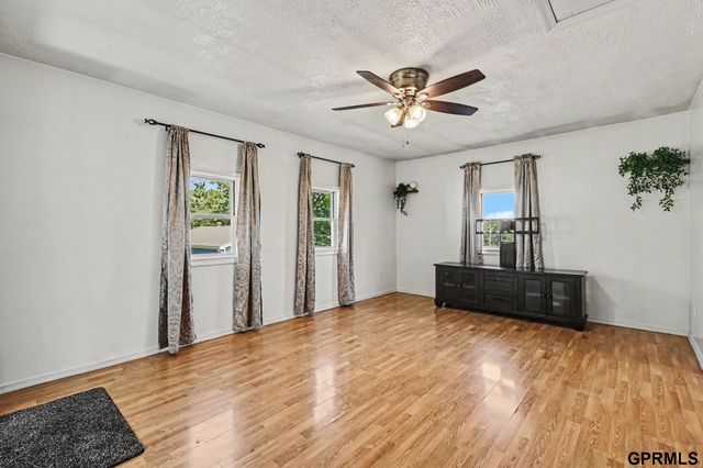 1000 N 4th Street, Springfield, NE 68059