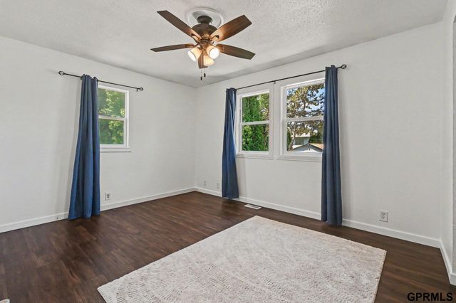 1000 N 4th Street, Springfield, NE 68059