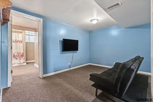 1000 N 4th Street, Springfield, NE 68059