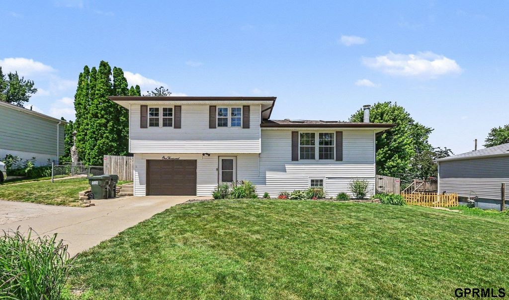 1000 N 4th Street, Springfield, NE 68059