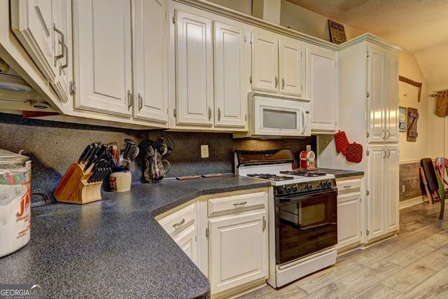 130 Acadian Drive, Stockbridge, GA 30281