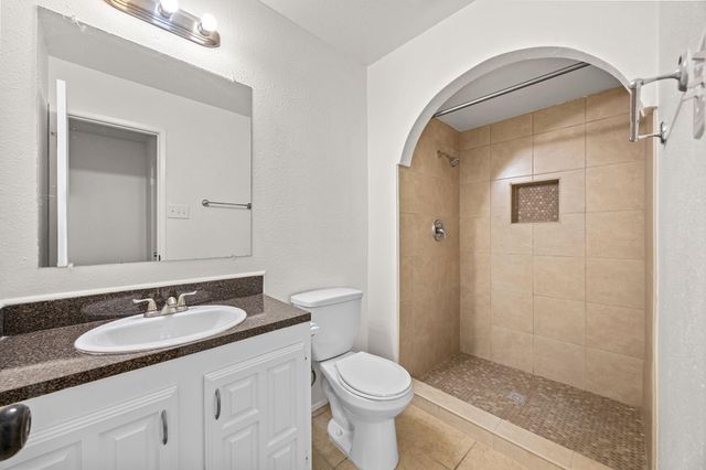 16610 Carbridge Drive, Houston, TX 77084