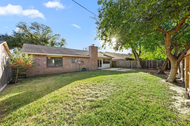 16610 Carbridge Drive, Houston, TX 77084