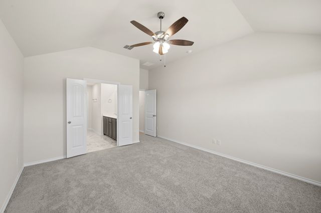 408 Comanche Drive, Cleburne, TX 76033
