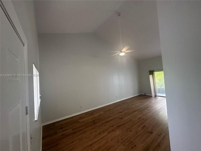 3417 NW 44th Street 206, Oakland Park, FL 33309