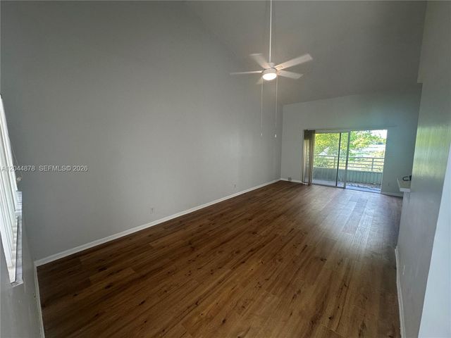 3417 NW 44th Street 206, Oakland Park, FL 33309