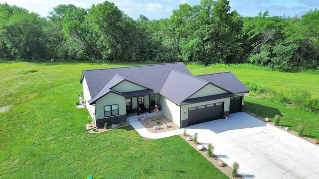 215 Blue Spruce Drive, New Hartford, IA 50660