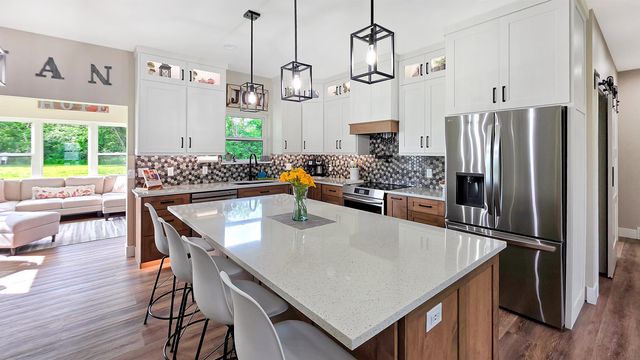 215 Blue Spruce Drive, New Hartford, IA 50660