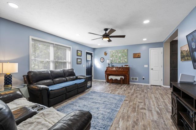 6933 Jersey Mill Road, Alexandria, OH 43001