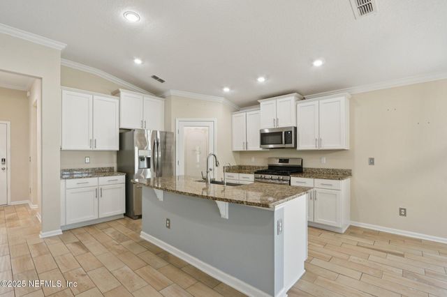 649 SHETLAND Drive, St. Johns, FL 32259