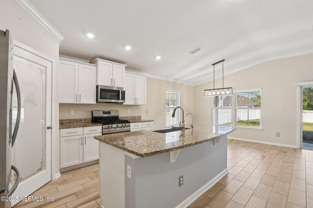 649 SHETLAND Drive, St. Johns, FL 32259