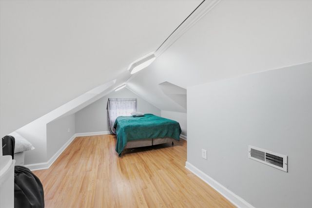 5237 S Fairfield Avenue, Chicago, IL 60632