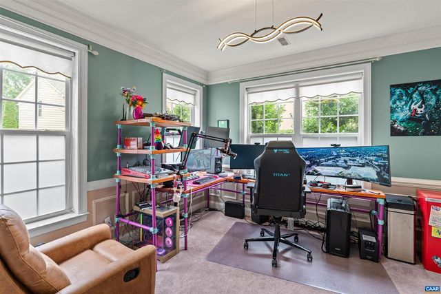 560 ROLLING VALLEY CT, Charlottesville, VA 22902
