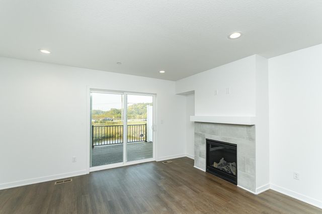 1105 Century Village Lane NE, Rochester, MN 55906