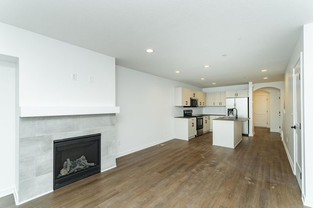 1105 Century Village Lane NE, Rochester, MN 55906