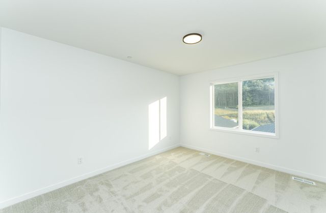 1105 Century Village Lane NE, Rochester, MN 55906