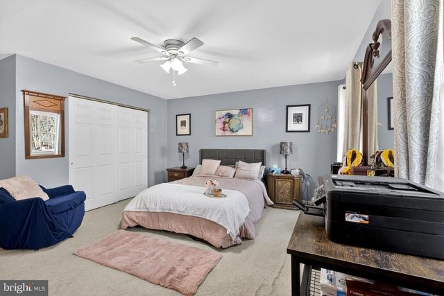 17 FAWNHOLLOW CT, Medford, NJ 08055