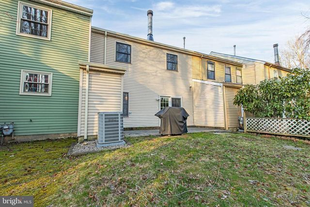 17 FAWNHOLLOW CT, Medford, NJ 08055