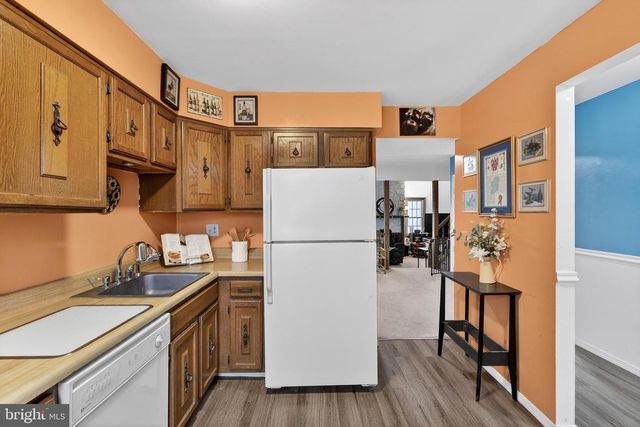 17 FAWNHOLLOW CT, Medford, NJ 08055