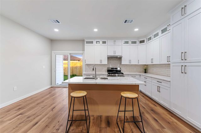 1208 Richard Avenue, Pasadena, TX 77506