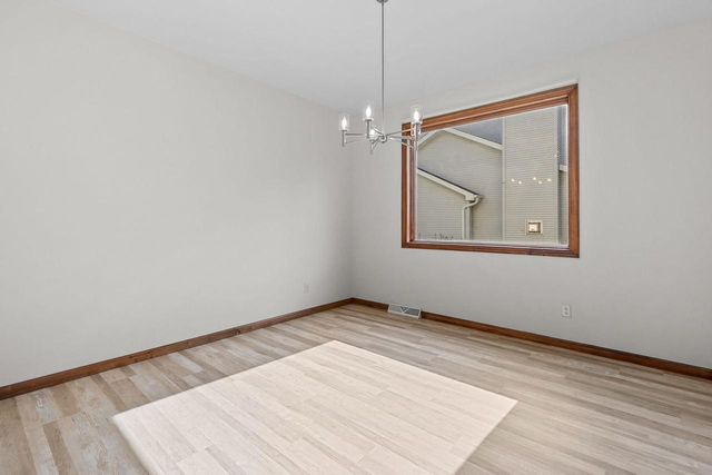 231 BOSWORTH LANE, Neenah, WI 54956