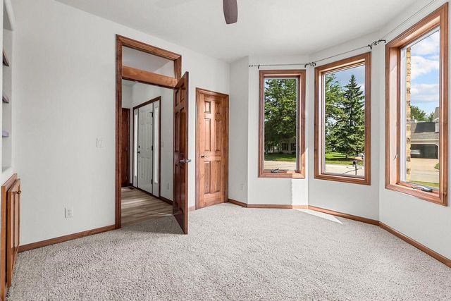 231 BOSWORTH LANE, Neenah, WI 54956