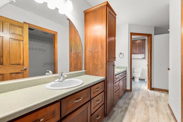 231 BOSWORTH LANE, Neenah, WI 54956