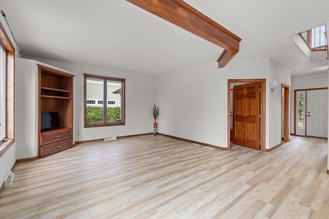 231 BOSWORTH LANE, Neenah, WI 54956