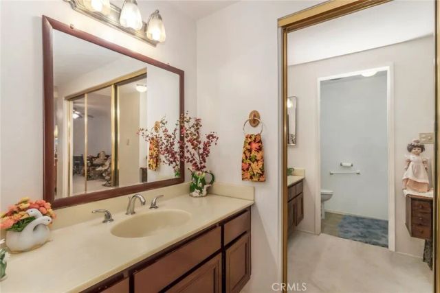 26856 Oak Branch Circle, Newhall, CA 91321