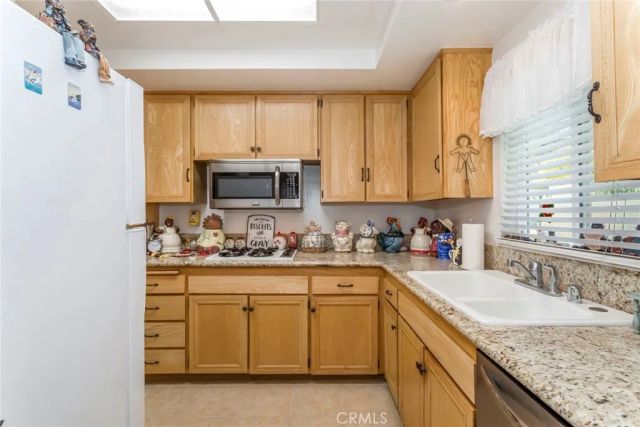26856 Oak Branch Circle, Newhall, CA 91321