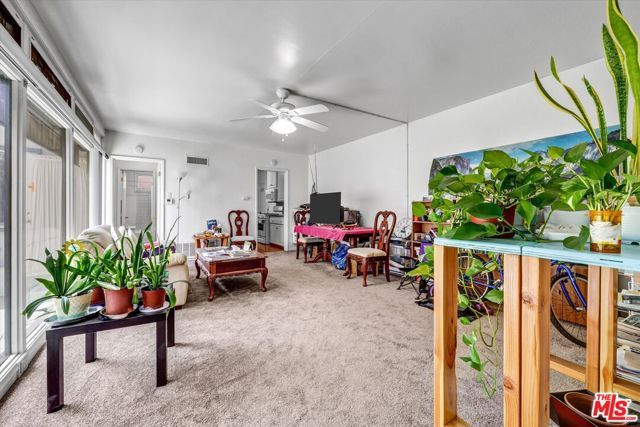 1610 E Carson Street, Long Beach, CA 90807
