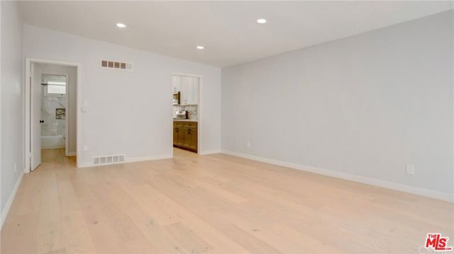 1610 E Carson Street, Long Beach, CA 90807